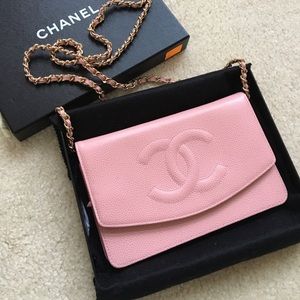 Chanel WOC